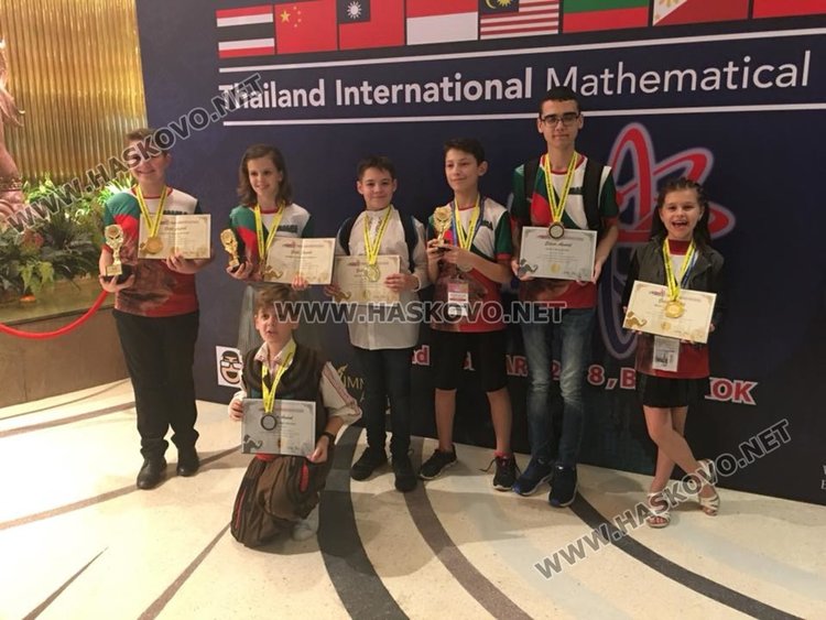 Нури Хасан със сребро от международната олимпиада по математика в Тайланд