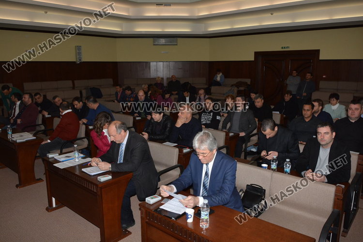 Паркингите с нов наем в полза на местния бюджет