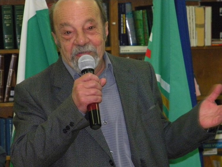 Вечер в памет на Кръстьо Кръстев се организира в Димитровград