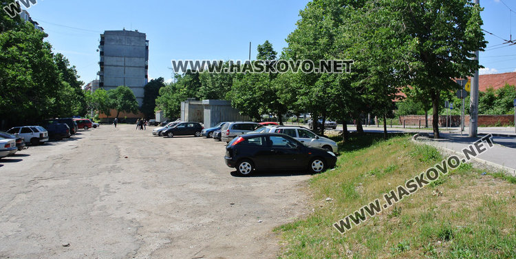 200 хасковлии готови на гражданско неподчинение, застрояват им паркинга