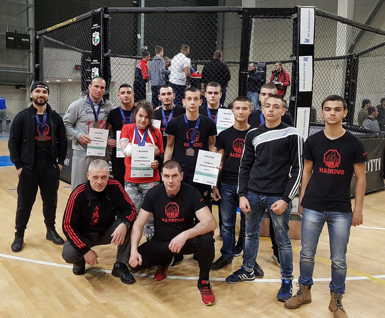 8 медала за хасковските ММА бойци от Държавното първенство