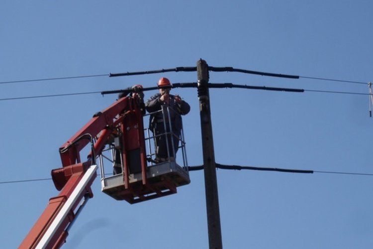 EVN предупреждава за спиране на тока заради ремонт