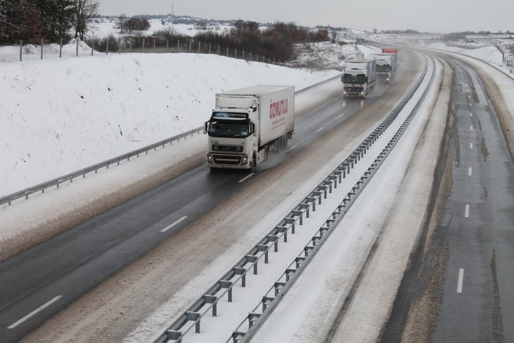 АМ Марица по обяд беше почистена до асфалт