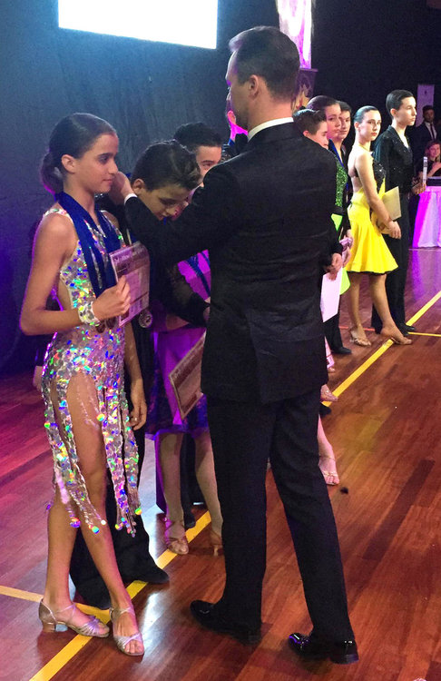 5 медала за танцьорите на „Гранд“ Марин и Диляна от международен турнир