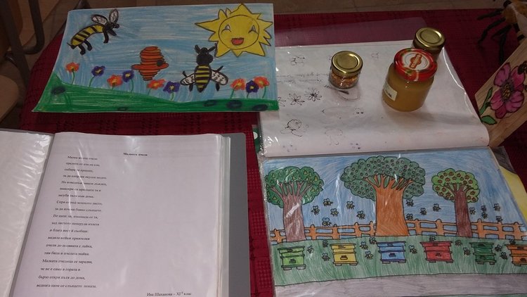 92-годишен пчелар оцени знанията на ученици за пчелите и меда