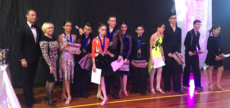 5 медала за танцьорите на „Гранд“ Марин и Диляна от международен турнир