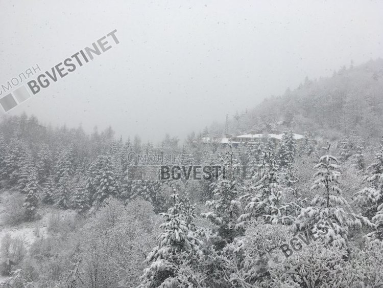 Валежите спират, температурите са под нулата