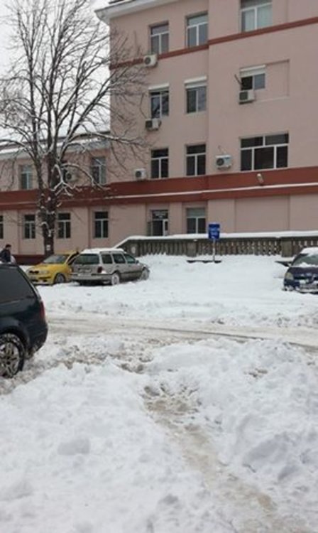 Читателка сигнализира за проблем с ул."Г.Бенковски" в Димитровград