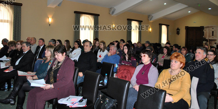 Часове по водно спасяване в училище иска инструктор