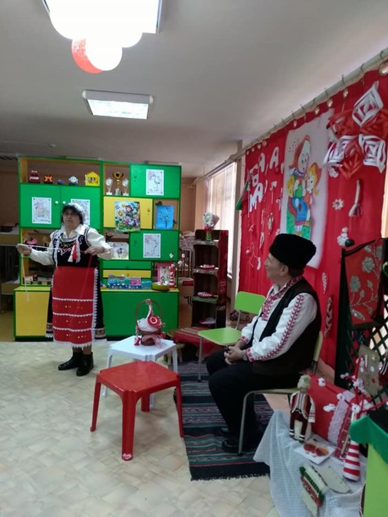 Баба Марта гостува в навечерието на 1 март в градина "Радост"