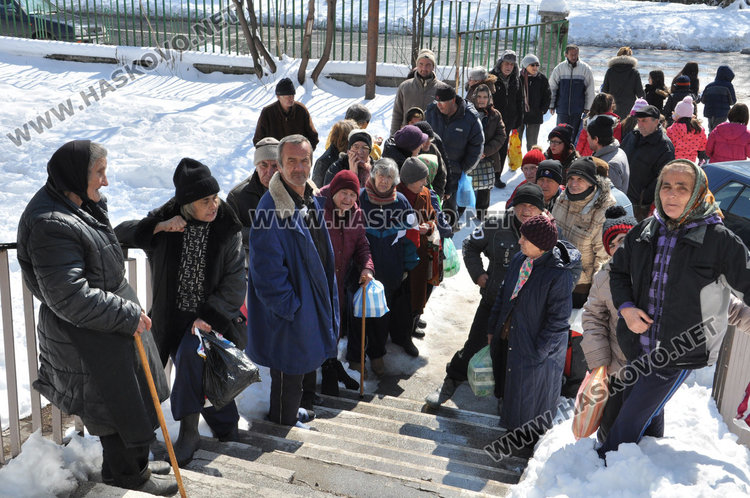 Обществена кухня храни 150 бедни до края на годината