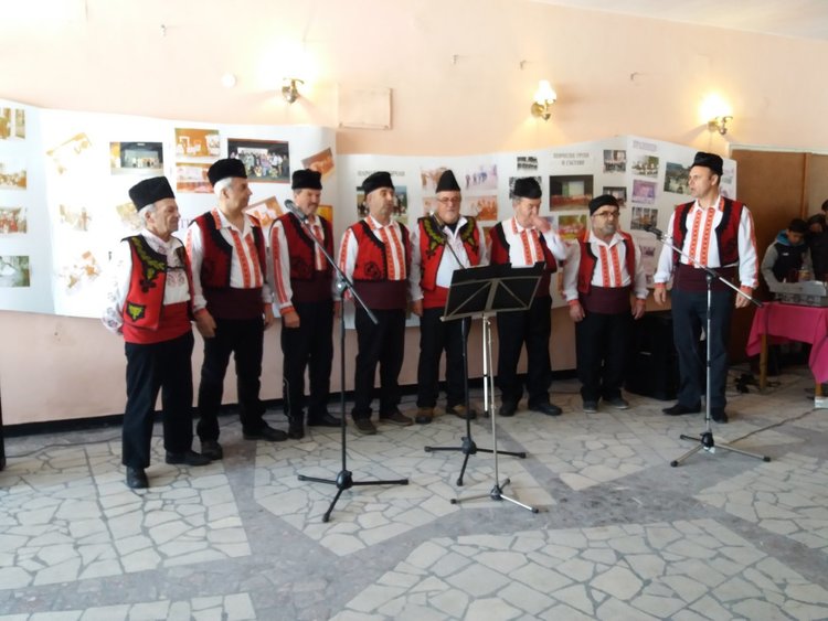 Дебър отбеляза 3 март