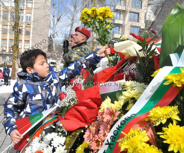 Концерти, венци и цветя за 140 г. от Освобождението на България