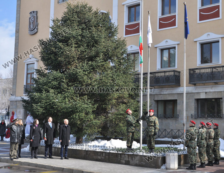 Концерти, венци и цветя за 140 г. от Освобождението на България