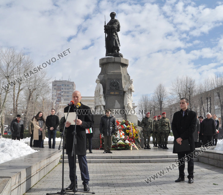 Концерти, венци и цветя за 140 г. от Освобождението на България