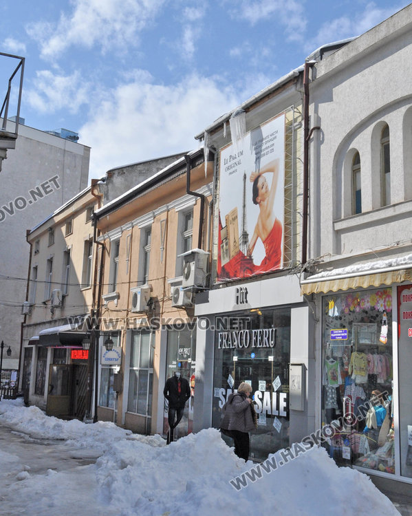 До 10 градуса в неделя, продължава снеготопенето