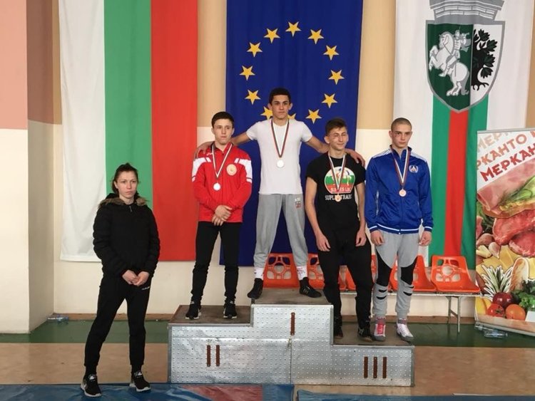 Отлично представяне за димитровградските борци в държавното първенство в Сливен