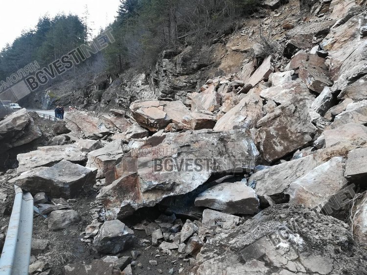 Кога ще бъде отворен пътят Смолян- Мадан