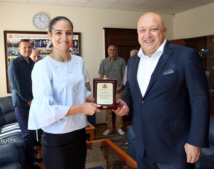 Снимка: ММС