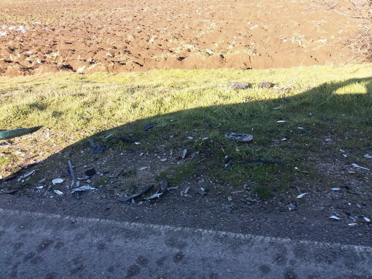 Мъж и дете са в тежко състояние след челен сблъсък на околовръстното на Първомай