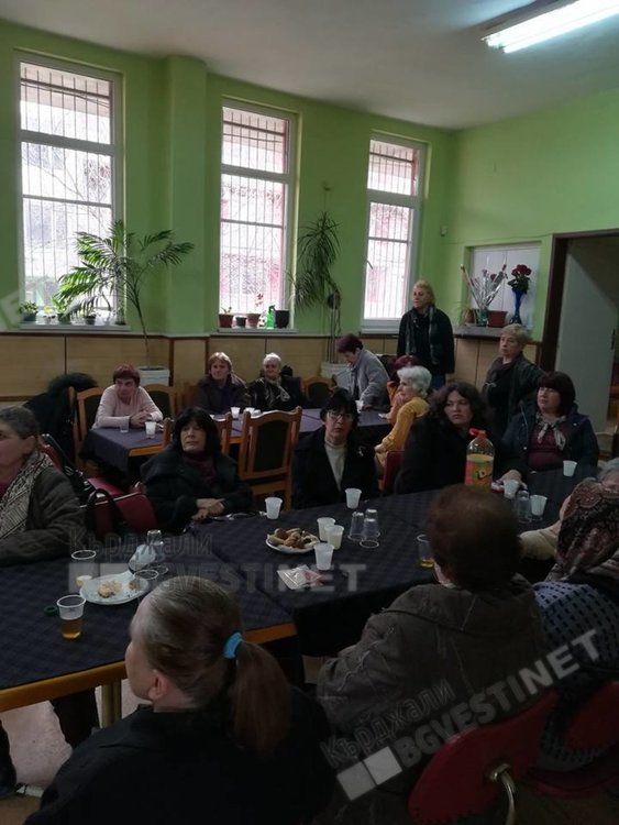 Дамите с увреждания в Кърджали се обявиха за национален протест срещу орязването на правата им