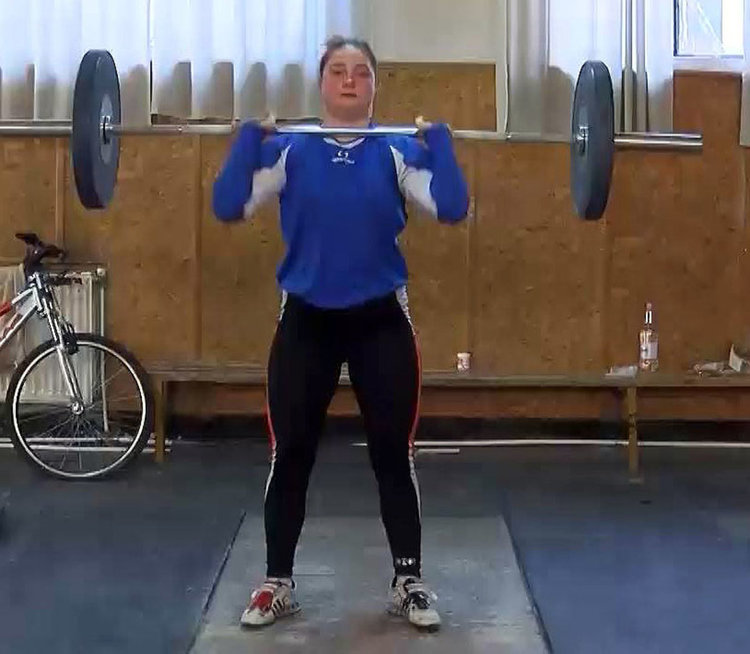 Хасковска щангистка стана първа на Държавното на рождения си ден