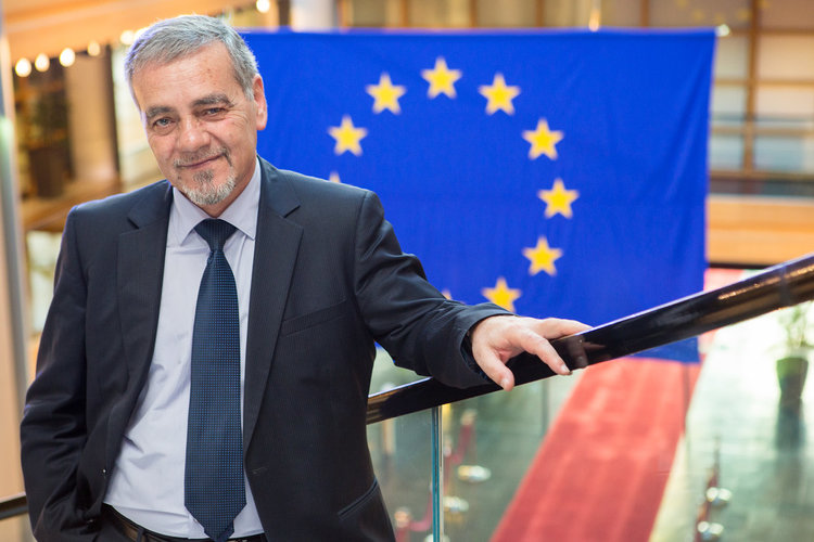 Евродепутатът Владимир Уручев и Асоциацията на земеделските производители в България обявяват Национален конкурс за млад фермер 