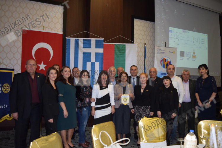 327 ротарианци казаха „да” на мира на Балканите в Одрин