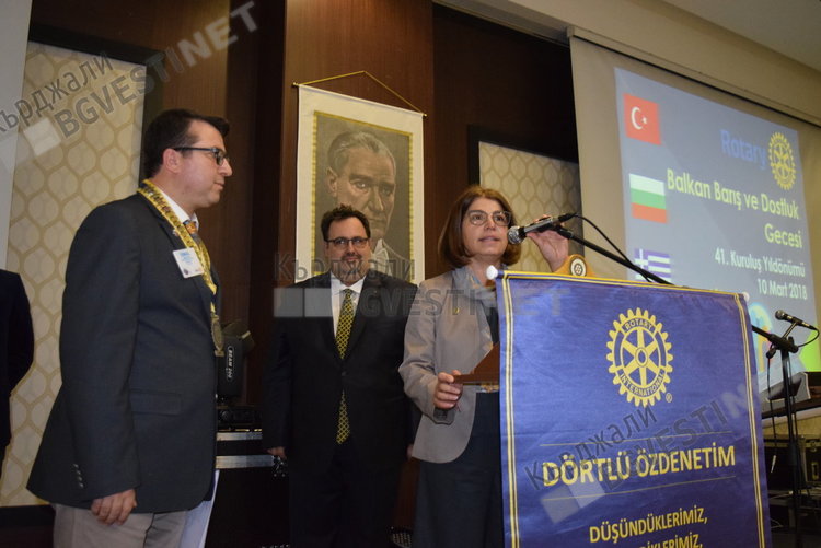 327 ротарианци казаха „да” на мира на Балканите в Одрин