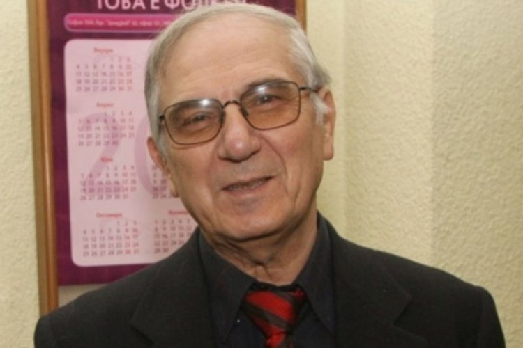 Концертът е посветен на 85-годишнината от рождението на кларинетиста Петко Радев