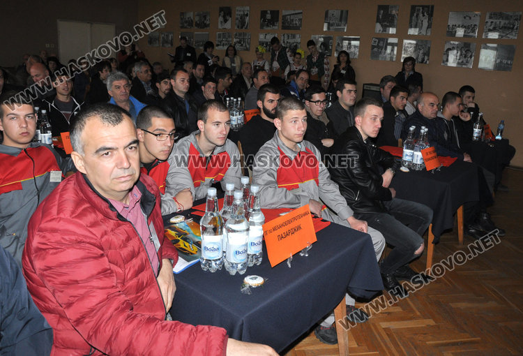 10 отбора в надпревара в Хасково за най-добър млад монтьор и шофьор