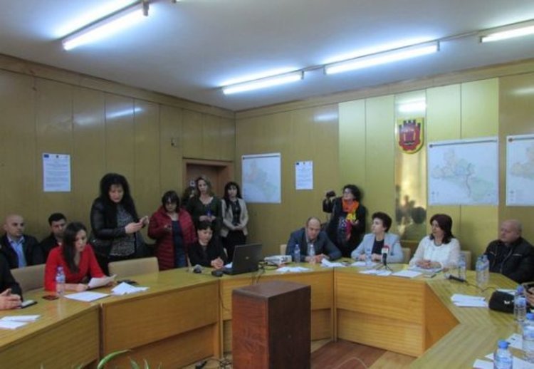 Подобряват качеството на въздуха в Перник с проект, изграждат две нови кръгови