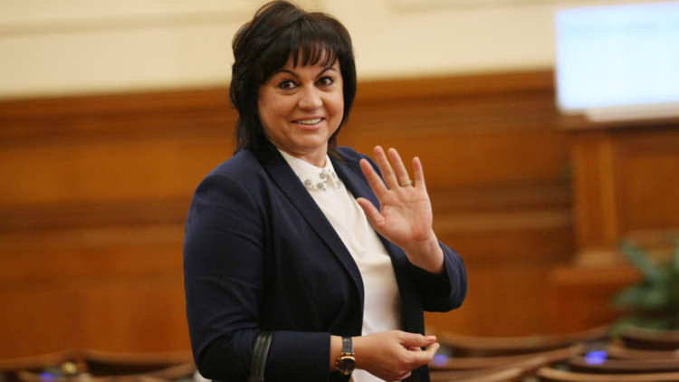 Корнелия Нинова