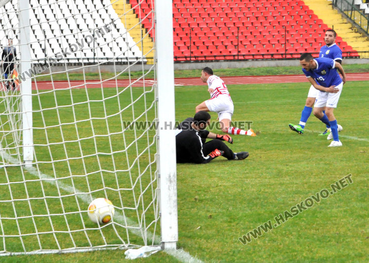 Градското дерби между „Хасково“ и „Асти“ завърши с 8:0