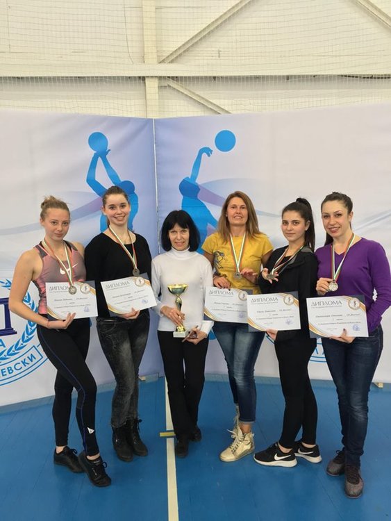 Куп медали за състезателите на „Виолена“ от Държавните първенства по аеробика