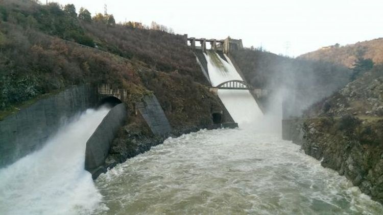 Нивото на язовир „Кърджали“ е на 20 см от преливния ръб,повишено е нивото и на язовир „Студен кладенец“