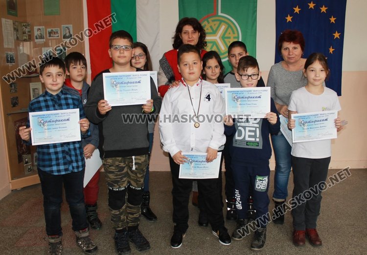 11 медала за каравеловци от национално състезание по история