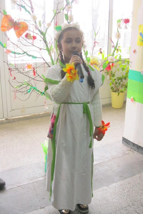 Първа пролет празнуваха в СУ "Васил Левски"