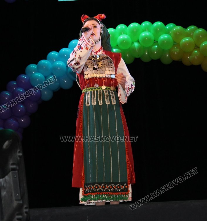 Пролетен концерт събра таланти на сцената на димитровградския театър