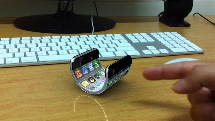 В очакване потребителите генерират множество идеи как ще изглежда огъващият се iPhone