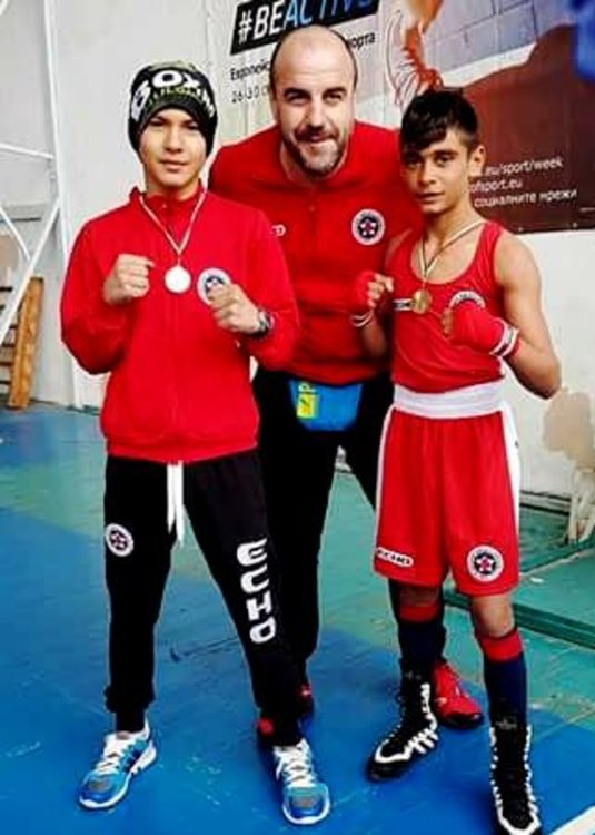 Двама хасковлии станаха шампиони на Държавното за ученици