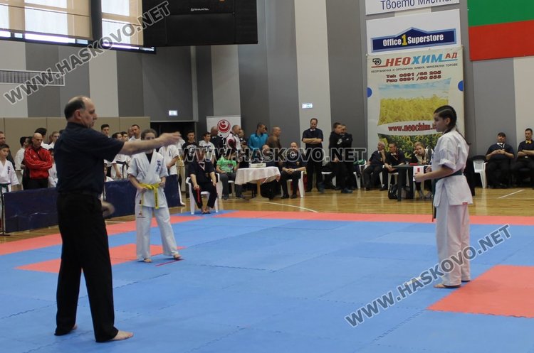 Рекорден брой участници на националното първенство по карате в Димитровград