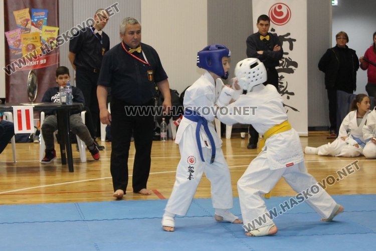 Рекорден брой участници на националното първенство по карате в Димитровград