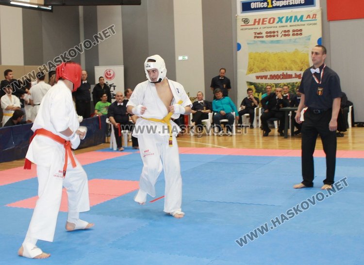 Рекорден брой участници на националното първенство по карате в Димитровград