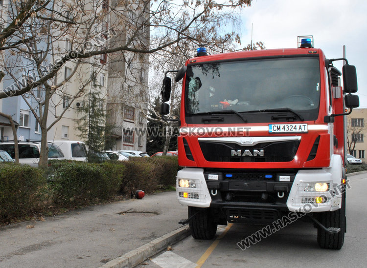 Газова бутилка пламна в апартамент в Хасково