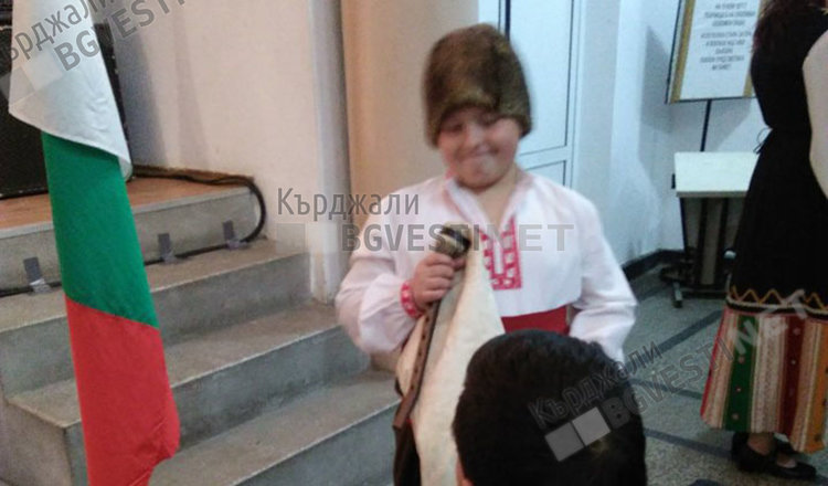 Кърджалийче надсвири 1000 деца, връща се с медал от „Орфеево изворче”