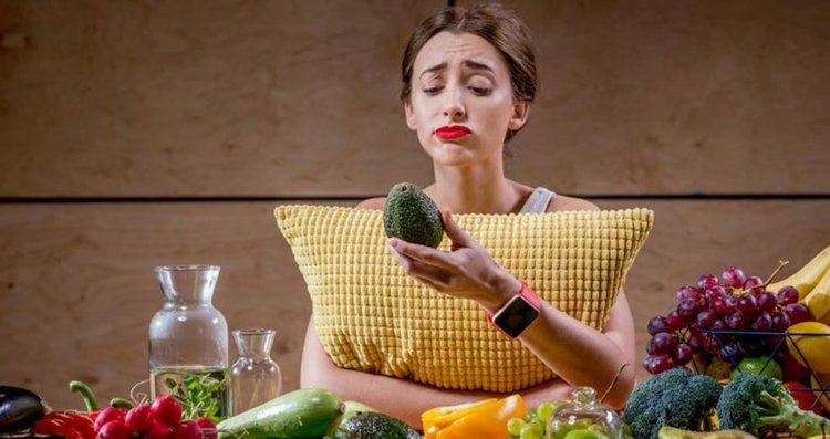 Защо диетата ни кара да се чувстваме нещастни