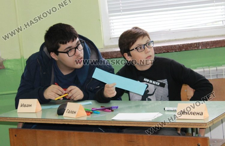 Шестокласници мериха сили в състезанието "Млад Каравеловец"