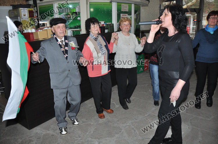 Подготвилият си гроба приживе хасковлия празнува юбилей