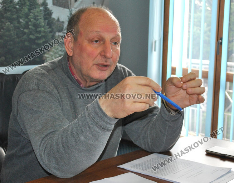 Бюджетната комисия умува увеличение на заплатите на медсестрите в градините